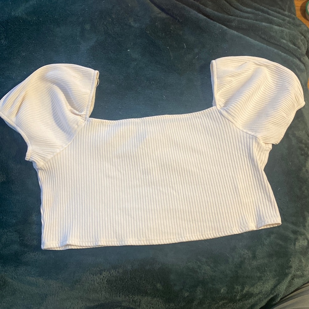 Brand New H&M crop shirt!